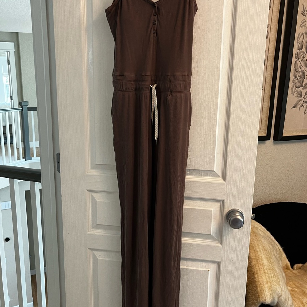 Vuori Brown Sleeveless Drawstring Jumpsuit